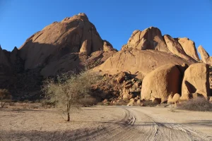 Rocher coloré à Spitzkoppe
